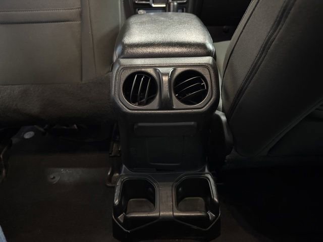 Used 2019 Jeep Wrangler Sport image 37