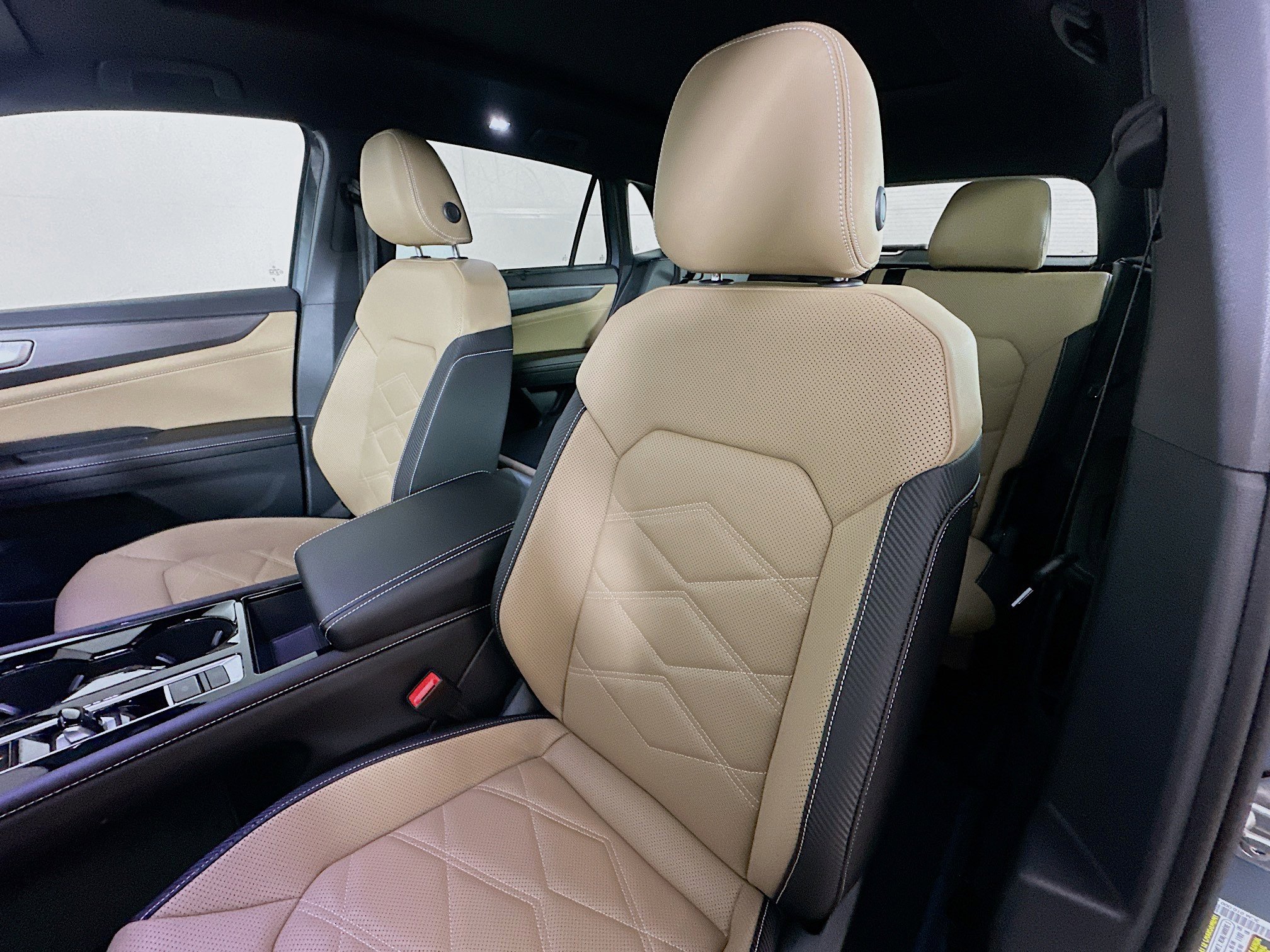 New 2026 Volkswagen Atlas Cross Sport SE image 19