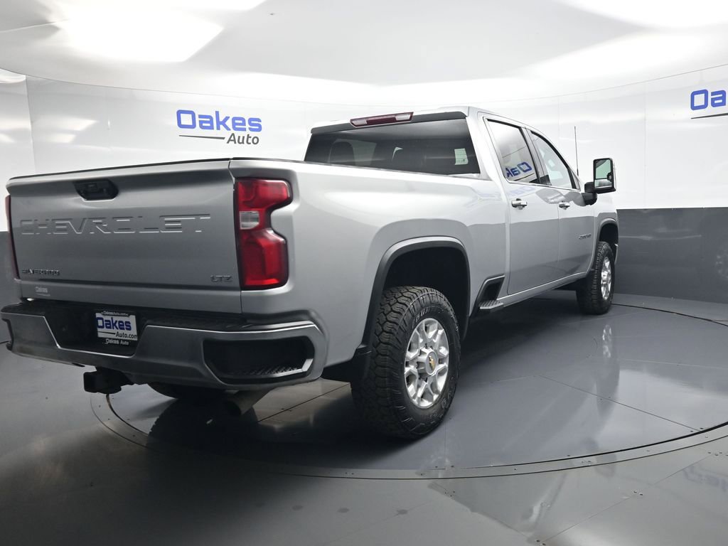 Used 2022 Chevrolet Silverado 2500 LTZ image 8