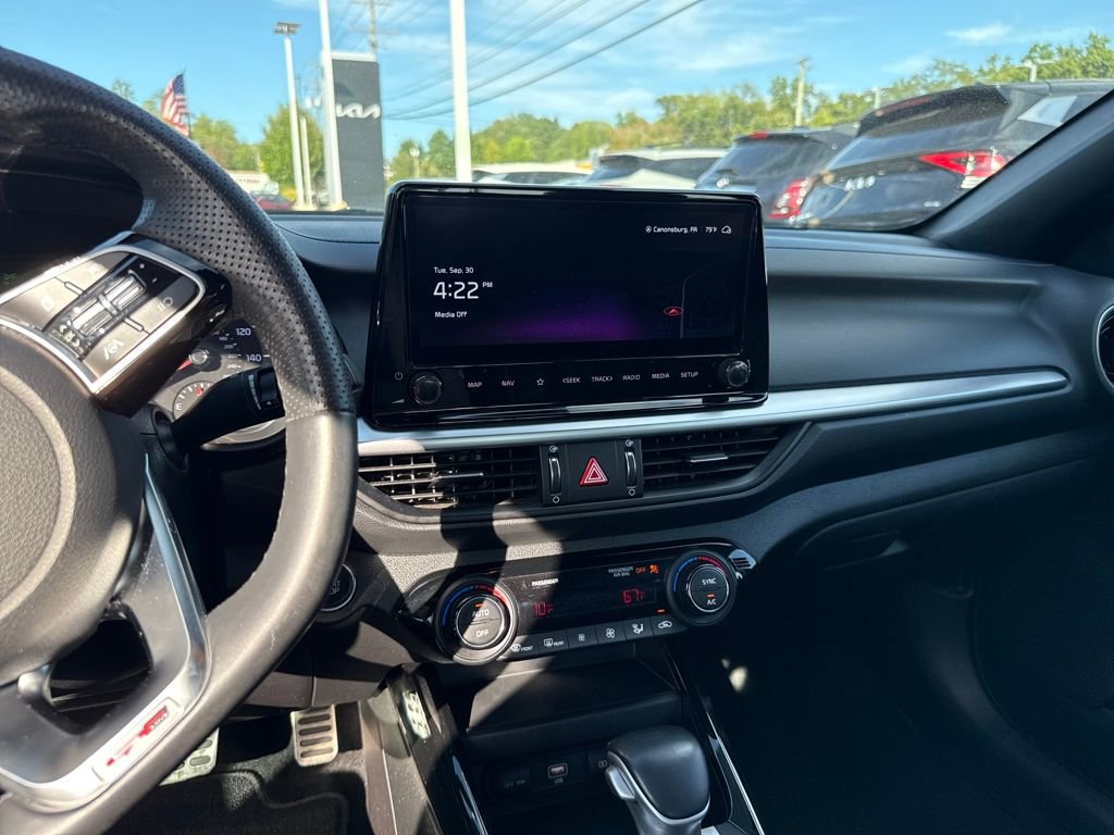 Certified 2023 Kia Forte GT-Line image 19