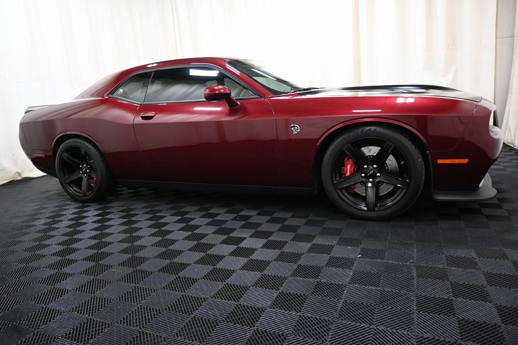 Used 2017 Dodge Challenger SRT Hellcat image 7