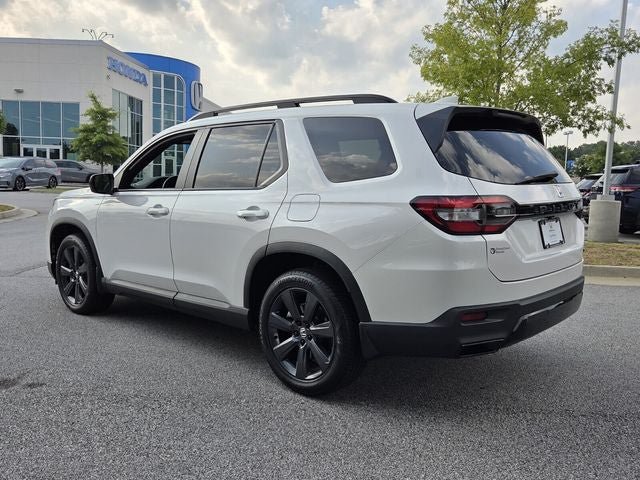 Certified 2026 Honda Pilot Sport image 5