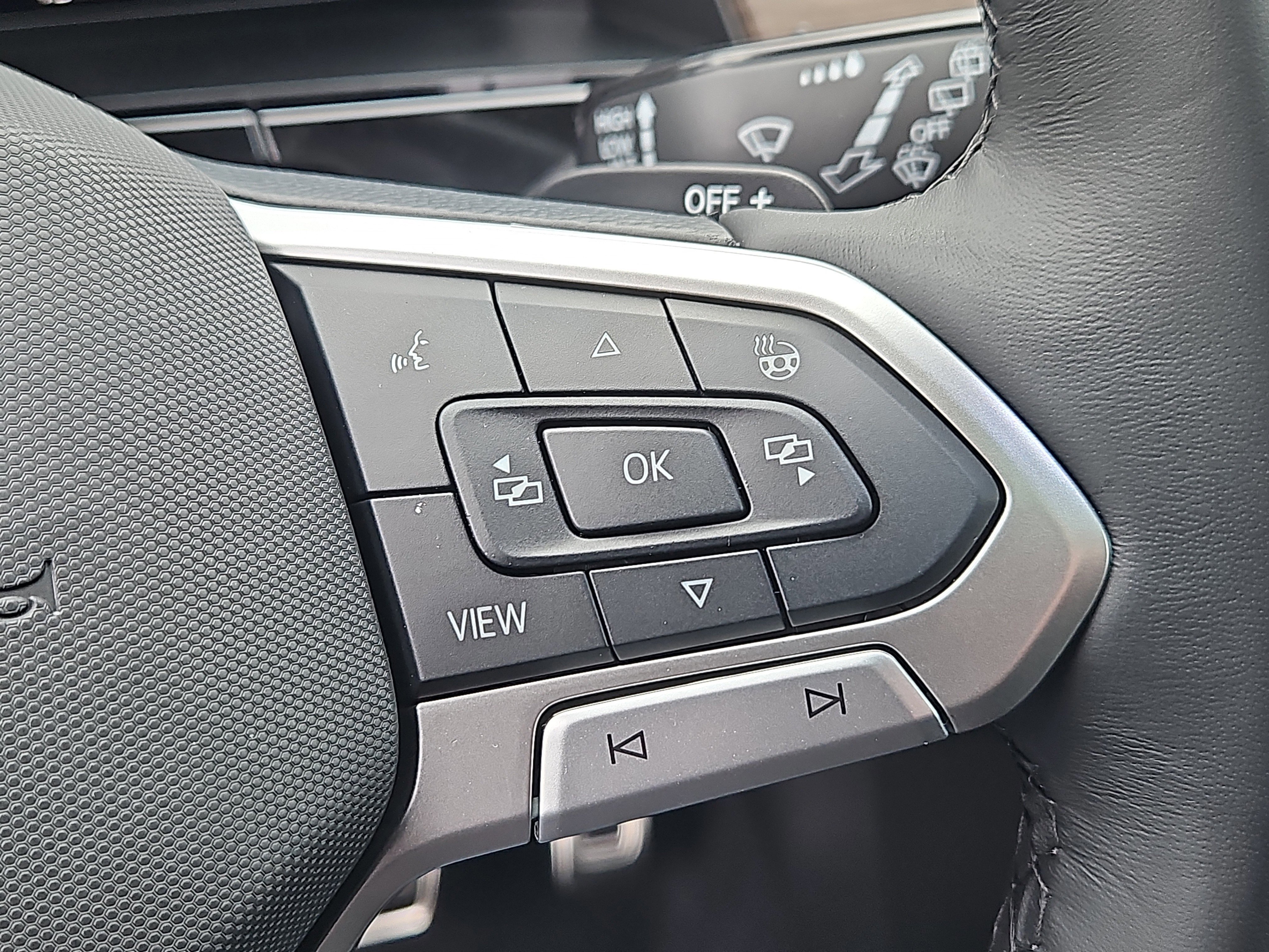 New 2026 Volkswagen Atlas SEL Premium R-Line image 19