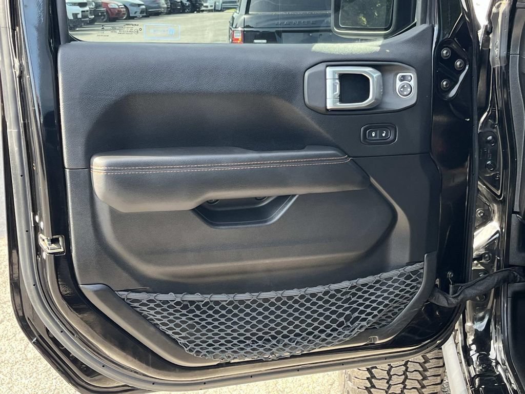 Used 2021 Jeep Gladiator Mojave AWD/4WD image 22