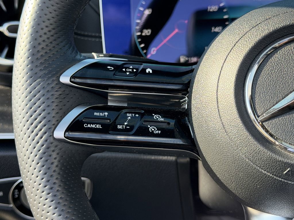 Used 2023 Mercedes-Benz E 450 Cabriolet image 25