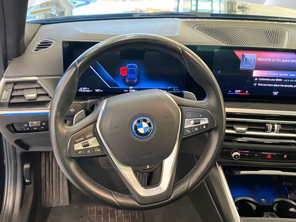 Used 2024 BMW 330e xDrive image 9