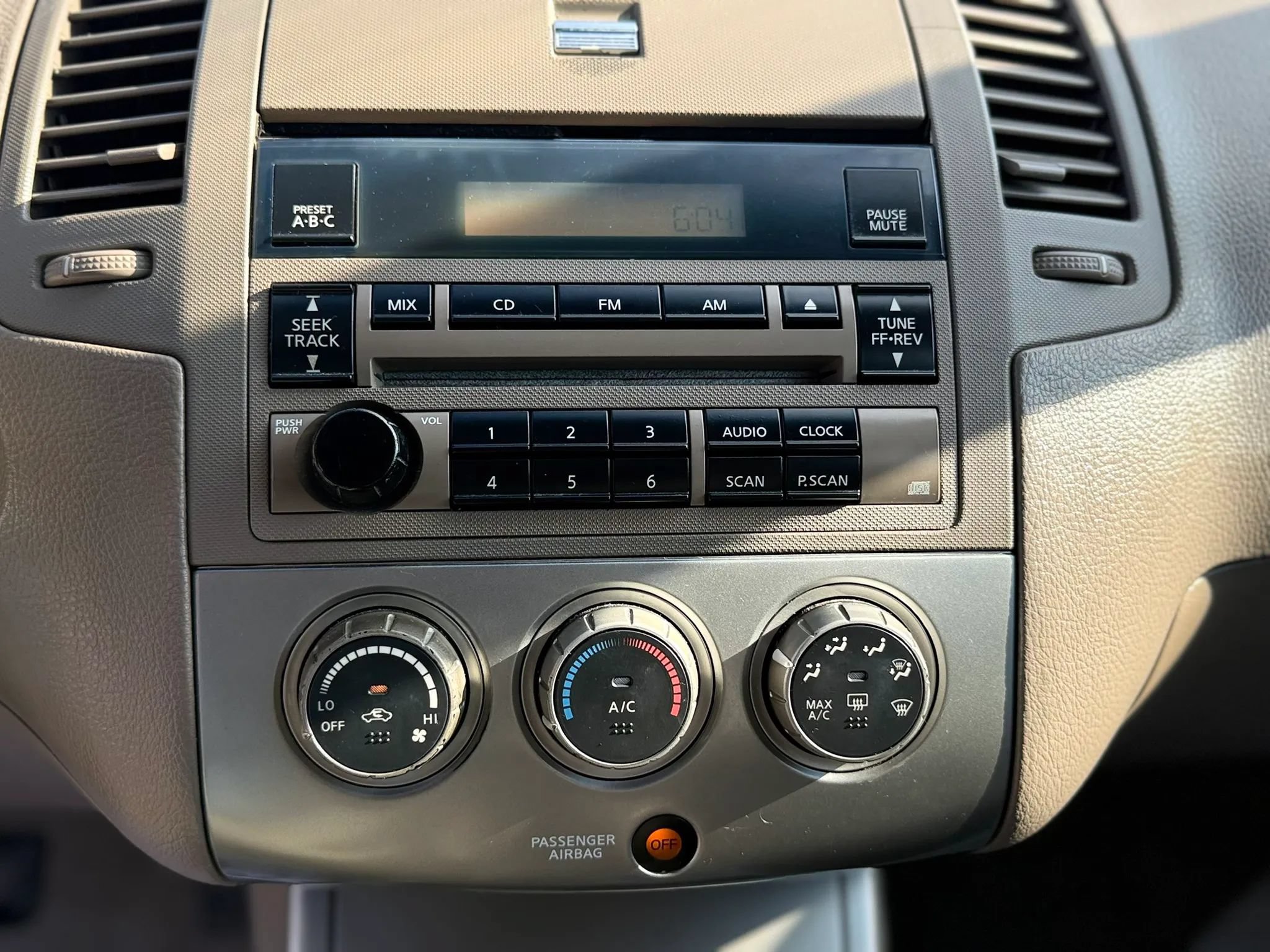 Used 2005 Nissan Altima 2.5 S w/ (S02) Side Airbags Pkg FWD image 27
