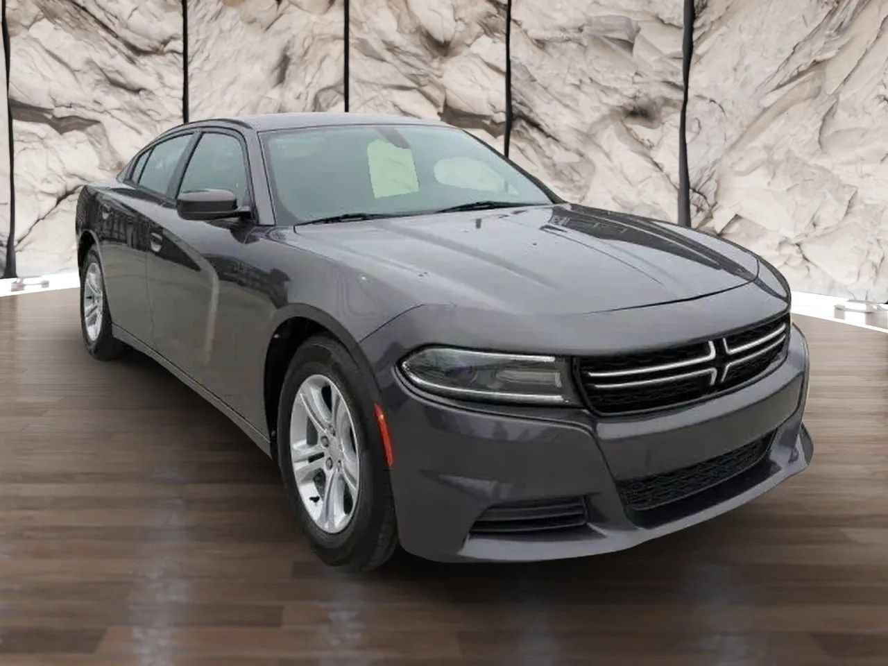 Used 2015 Dodge Charger SE w/ Popular Equipment Group RWD image 1
