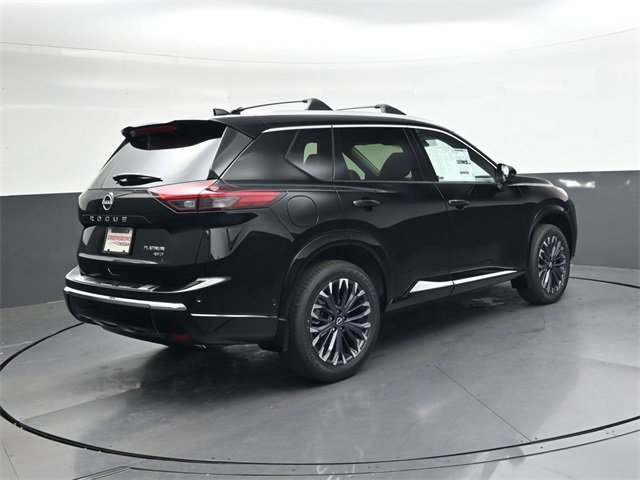New 2026 Nissan Rogue Platinum image 4