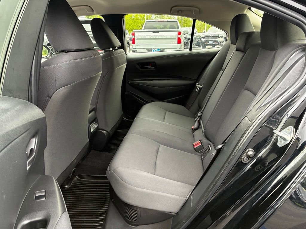 Used 2024 Toyota Corolla LE AWD/4WD image 21
