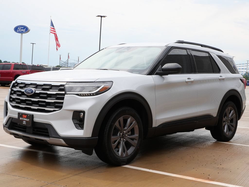 New 2026 Ford Explorer Active w/ Active Comfort Package AWD/4WD image 7