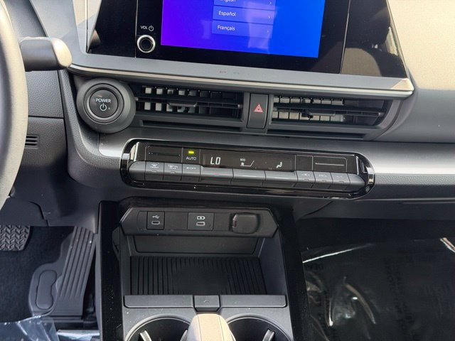 Certified 2023 Toyota Prius LE AWD/4WD image 20