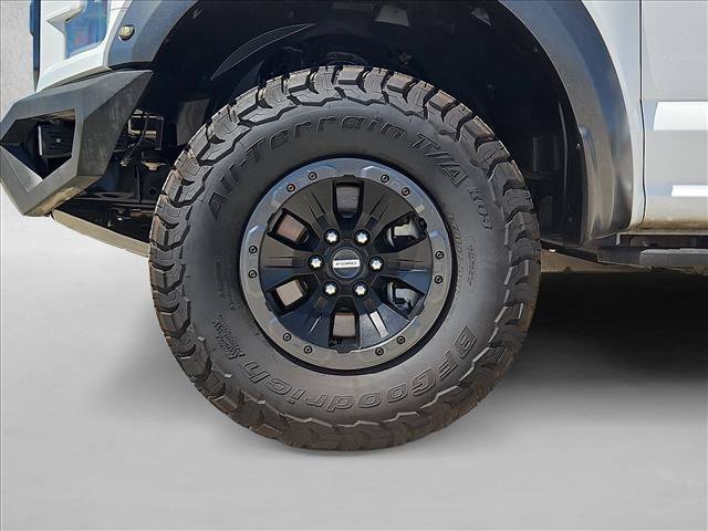 Used 2018 Ford F150 Raptor w/ Equipment Group 802A Luxury AWD/4WD image 21