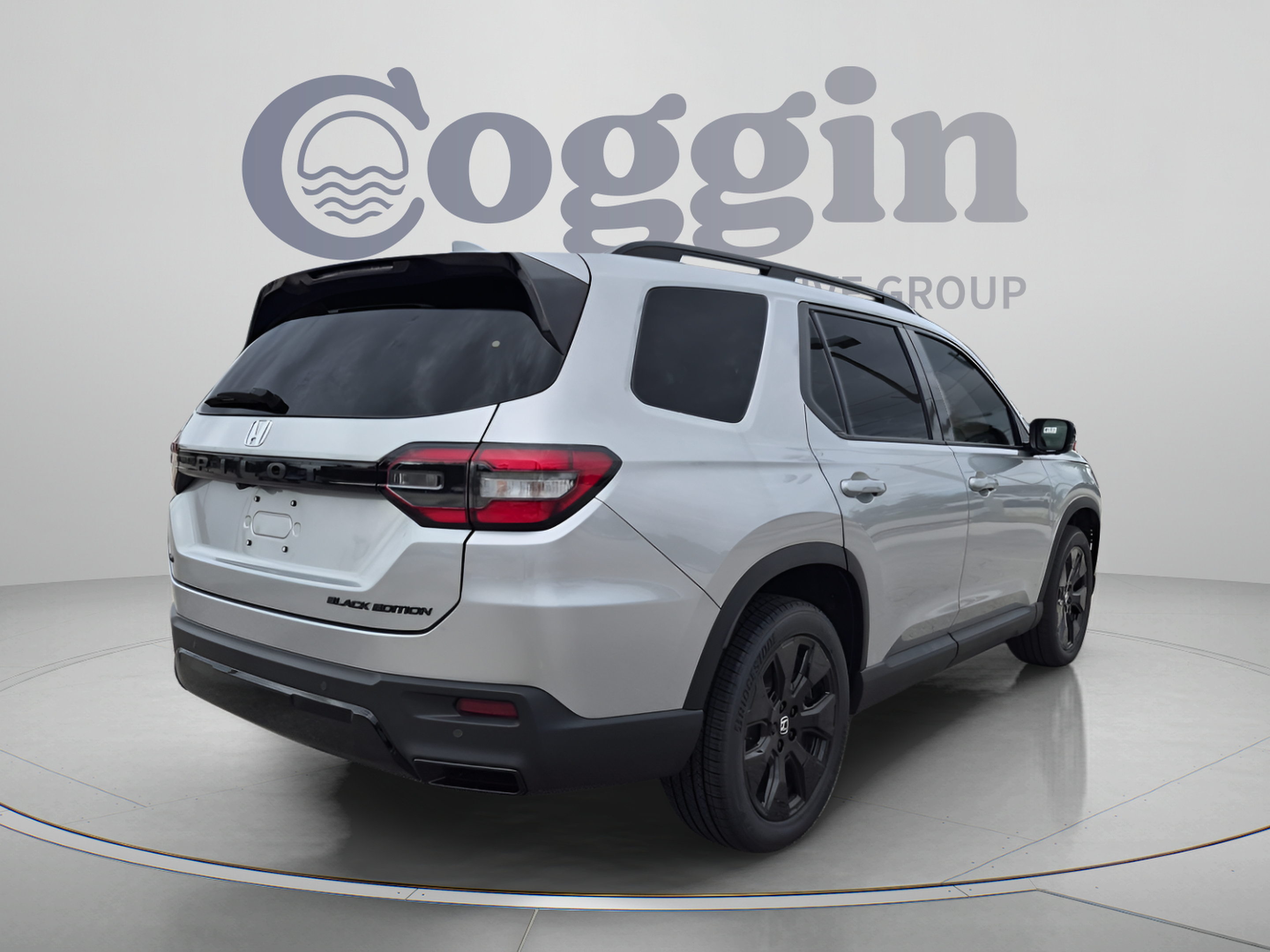 New 2026 Honda Pilot Black Edition image 6