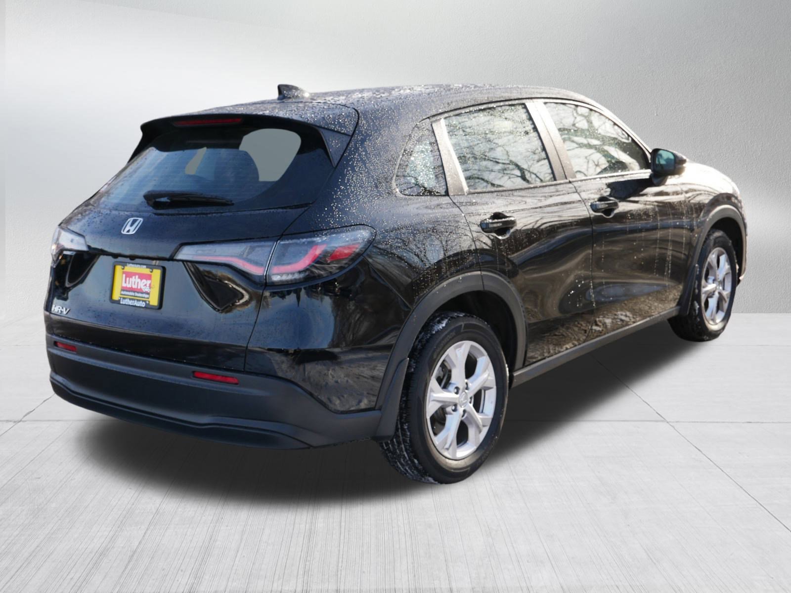 Certified 2023 Honda HR-V LX image 7