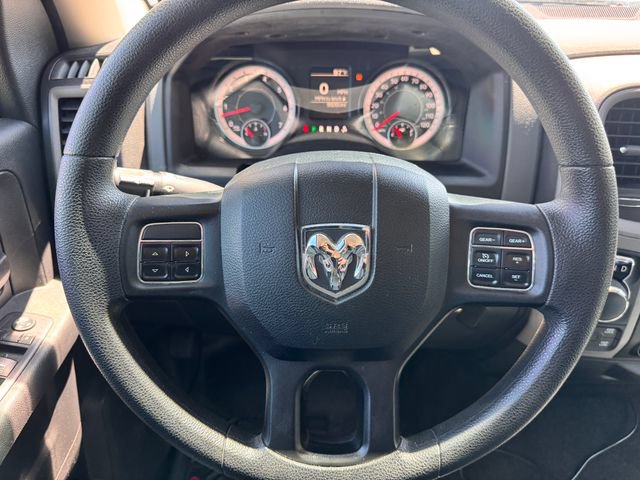 Used 2017 RAM 1500 Express AWD/4WD image 14