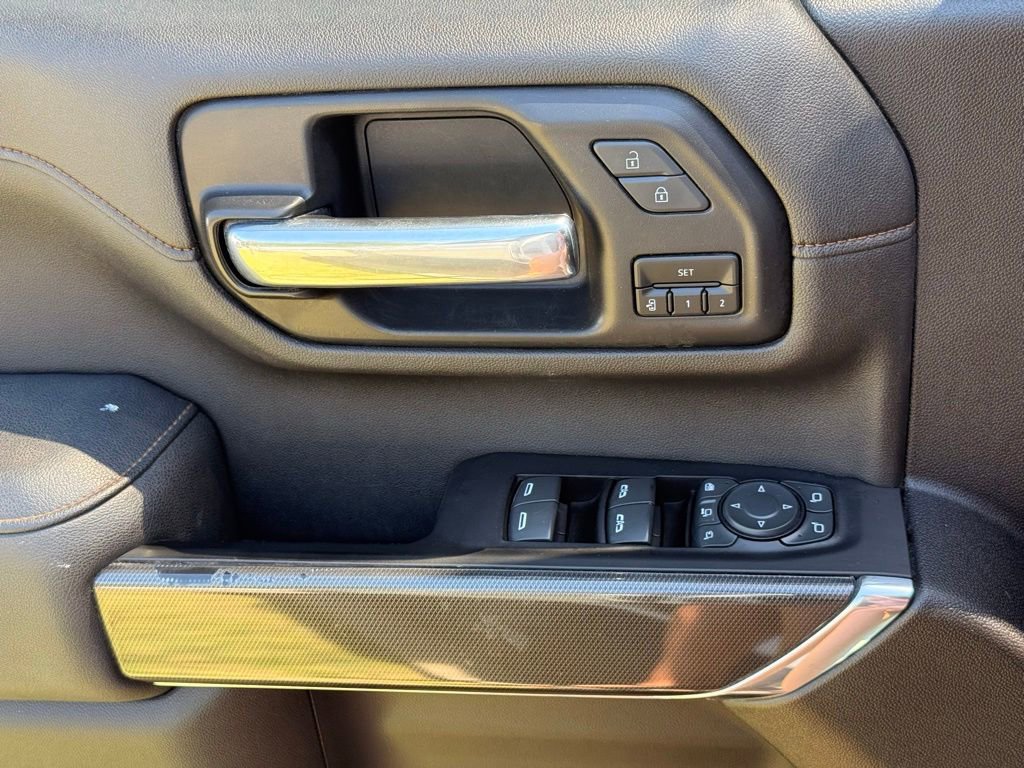 Used 2022 GMC Sierra 2500 AT4 w/ AT4 Premium Plus Package AWD/4WD image 20