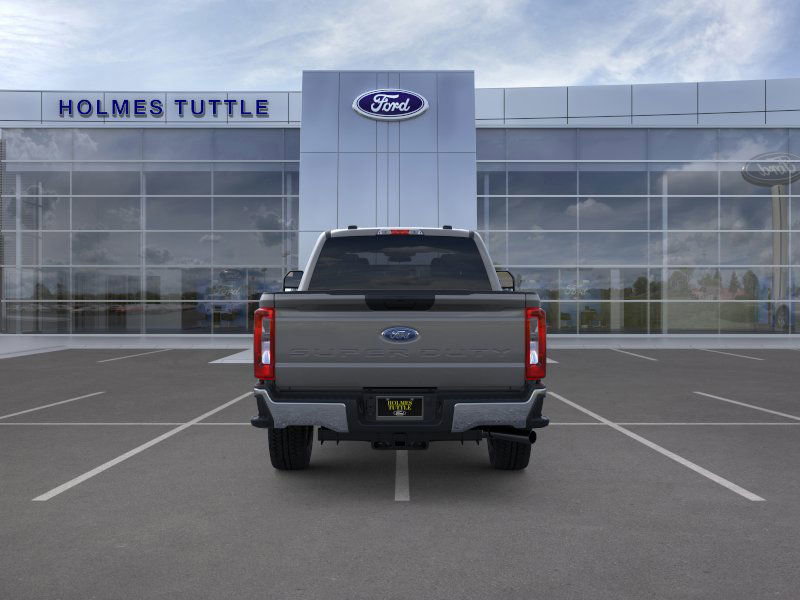 New 2026 Ford F350 XLT w/ FX4 Off-Road Package image 5
