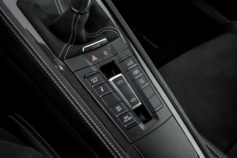 Used 2022 Porsche 718 Boxster Spyder RWD image 31