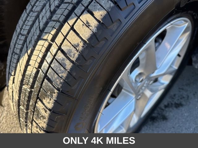 Used 2025 Jeep Grand Cherokee Laredo X image 7