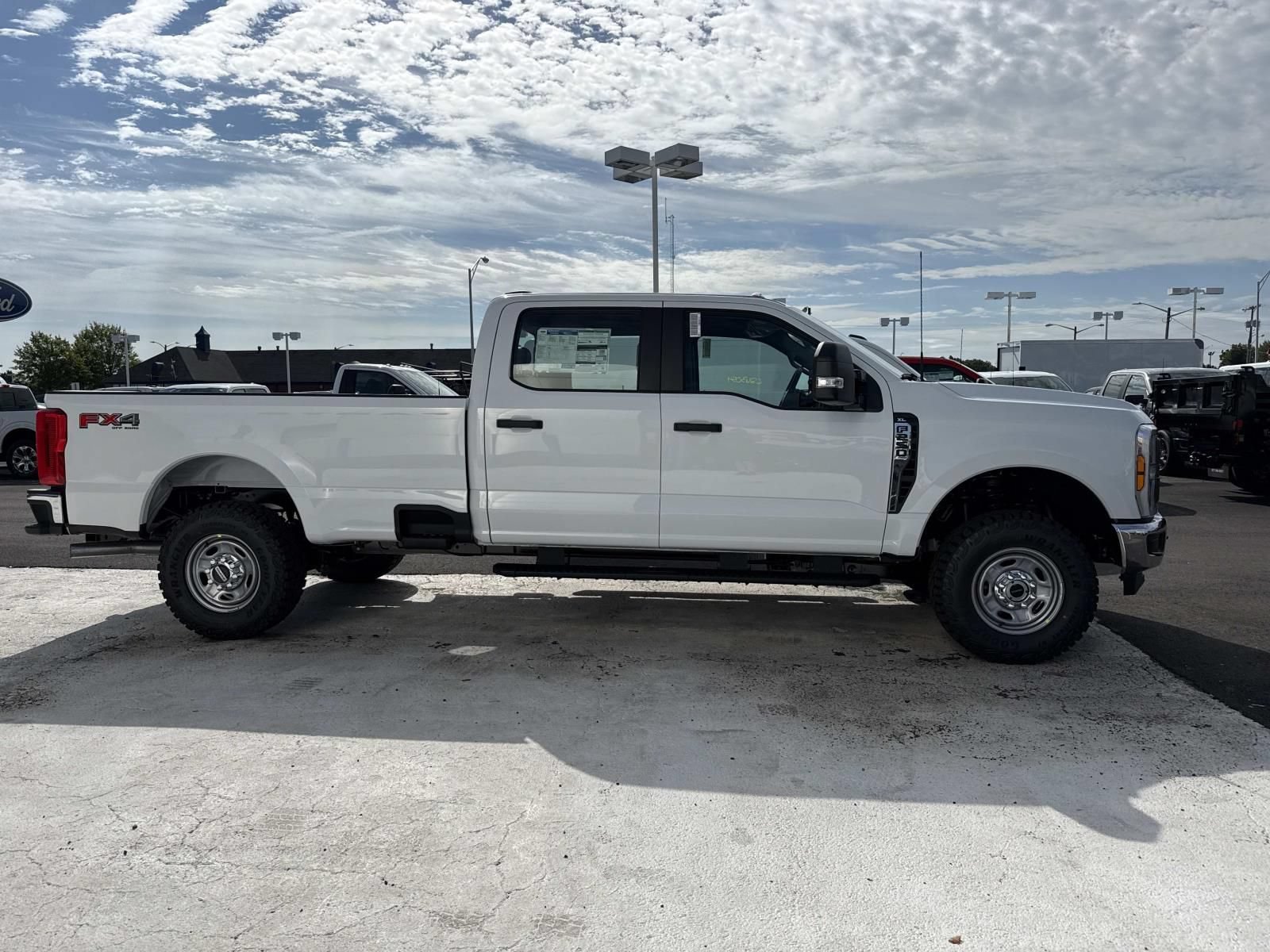 New 2026 Ford F250 XL w/ XL Off-Road Package AWD/4WD image 2
