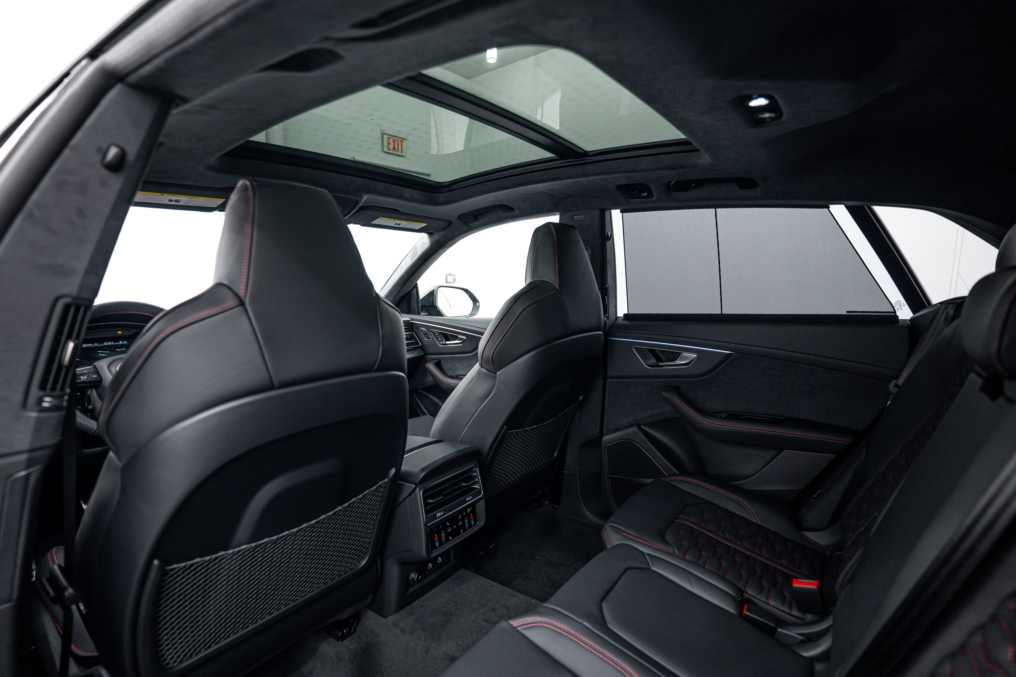 New 2026 Audi RS Q8 performance image 22