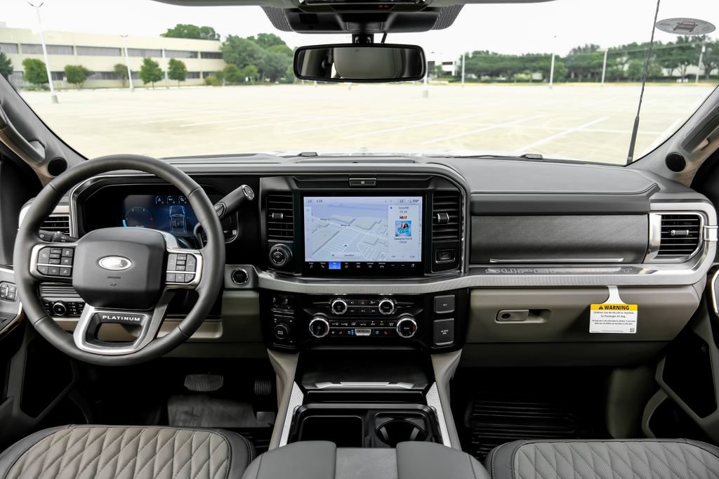 Used 2026 Ford F450 Platinum w/ Platinum Plus Package AWD/4WD image 17