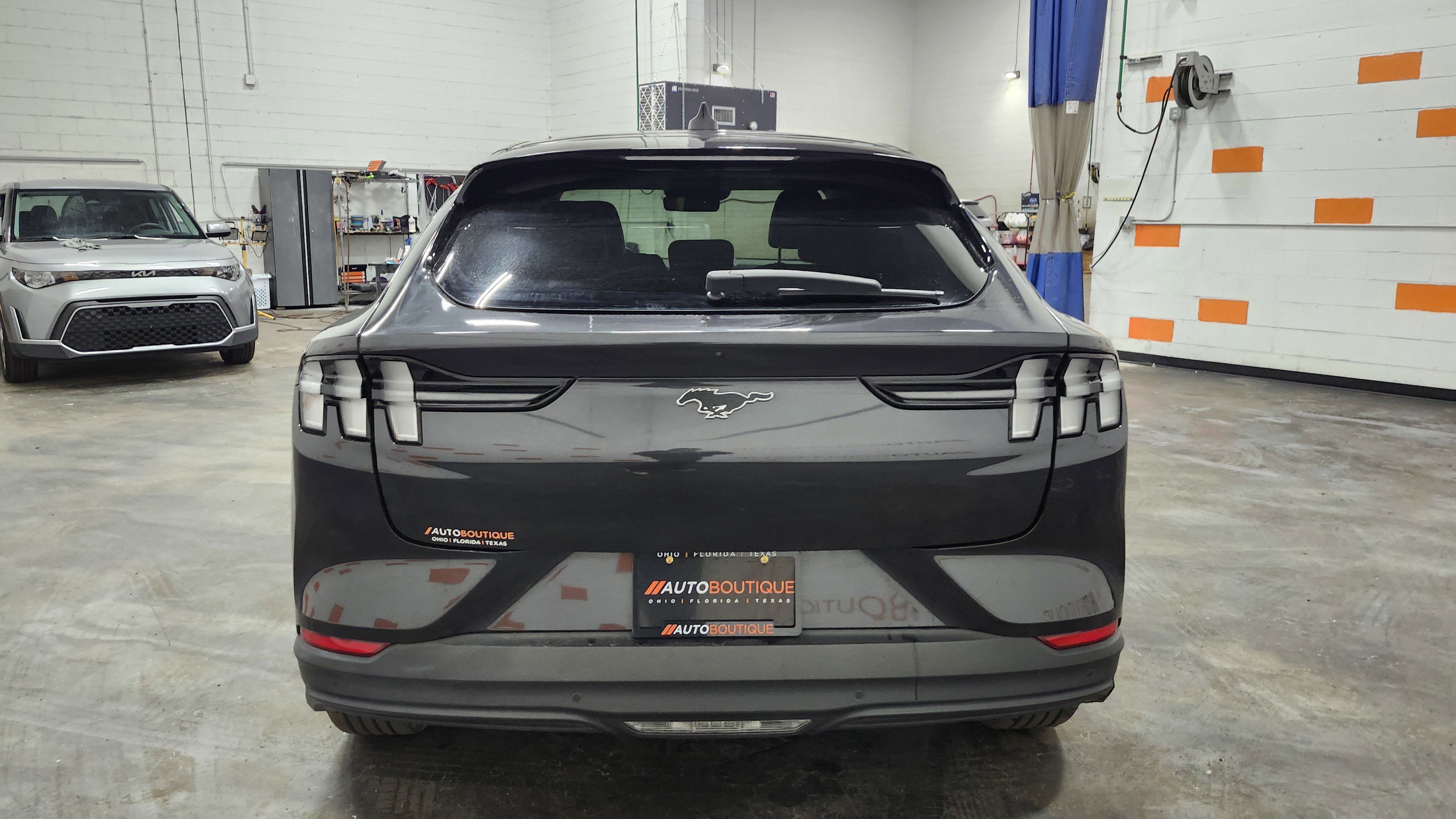 Used 2022 Ford Mustang Mach-E Select image 15