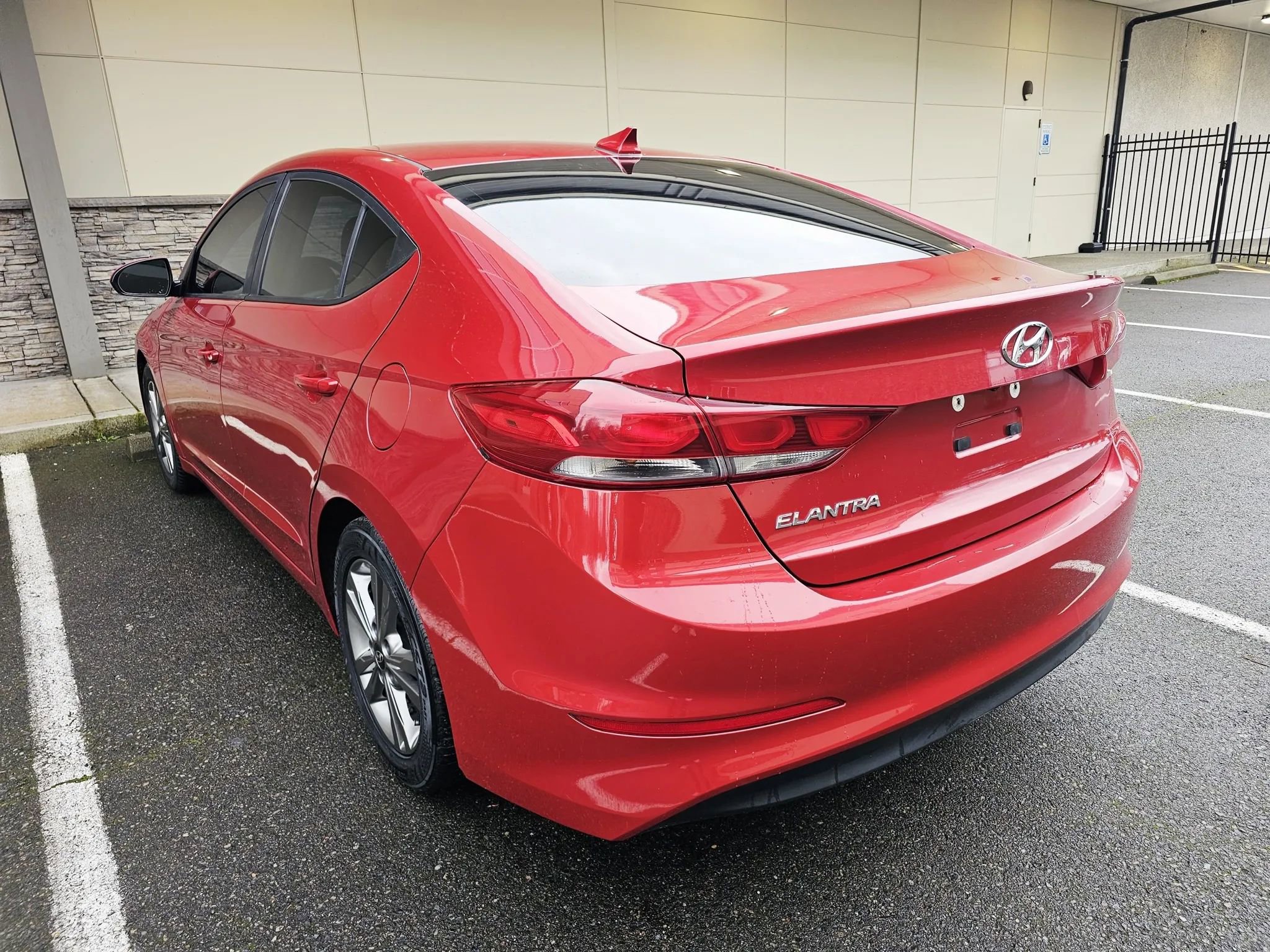 Used 2017 Hyundai Elantra Value Edition w/ Cargo Package image 2