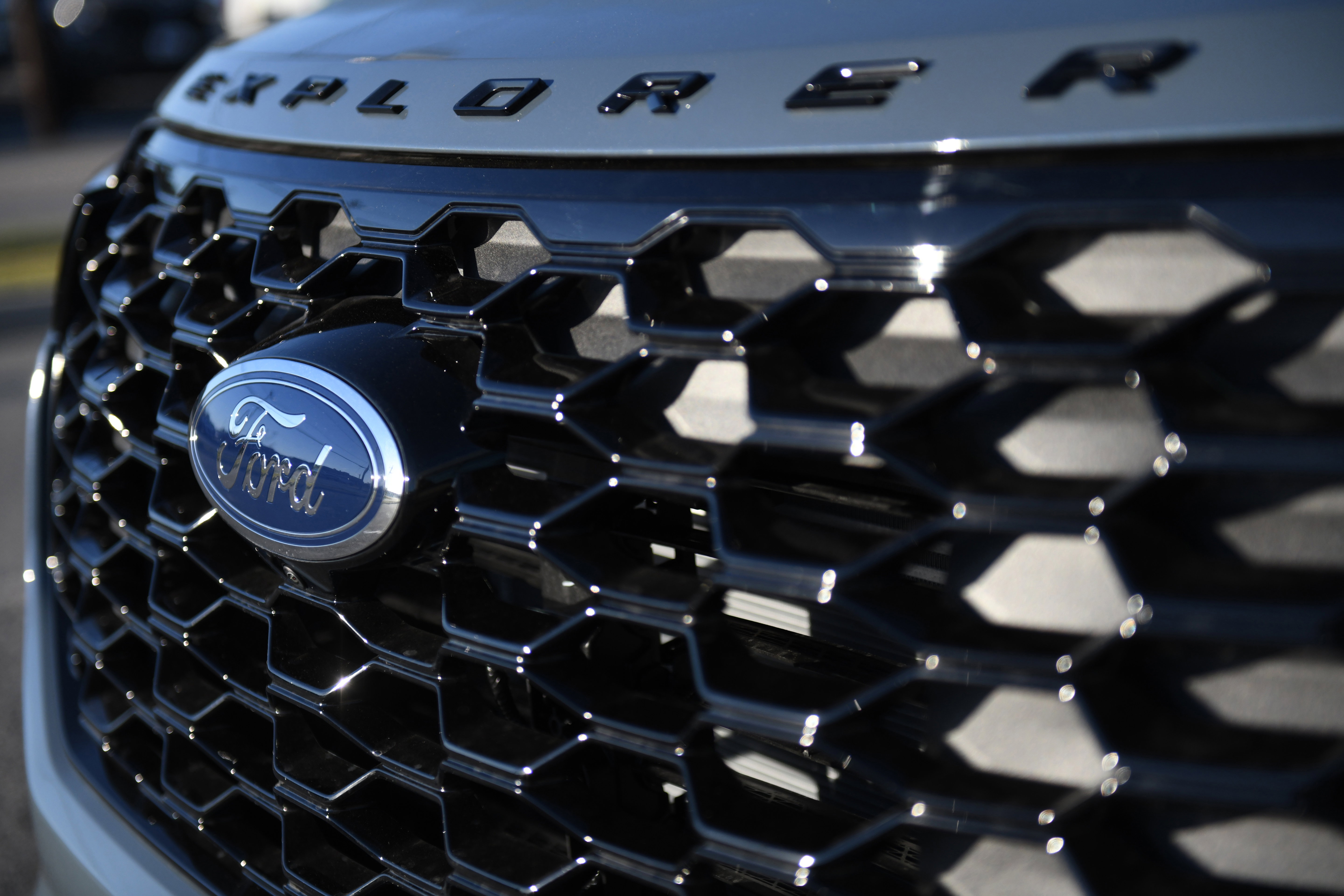 New 2026 Ford Explorer ST-Line w/ ST-Line Street Pack image 10