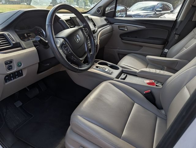 Used 2023 Honda Ridgeline RTL-E image 14