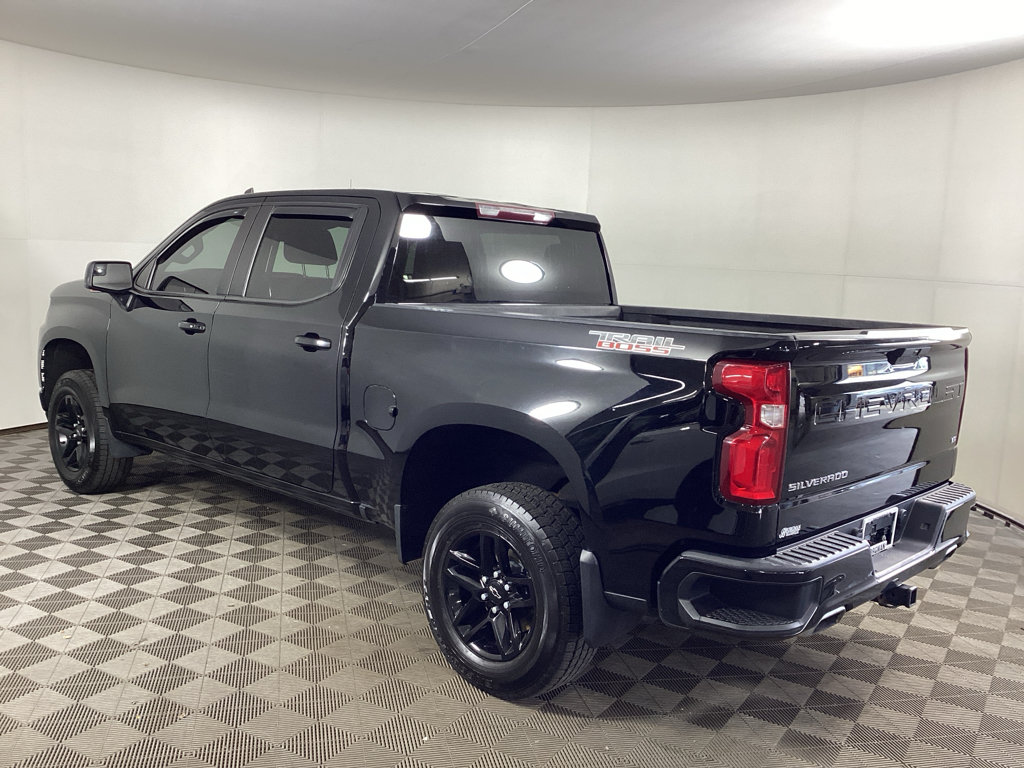 Used 2021 Chevrolet Silverado 1500 LT Trail Boss w/ Bed Protection Package AWD/4WD image 4