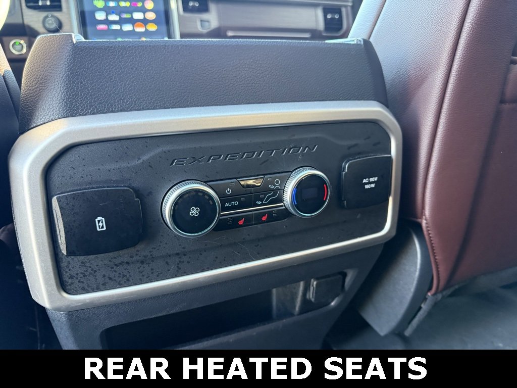Used 2024 Ford Expedition Limited image 12