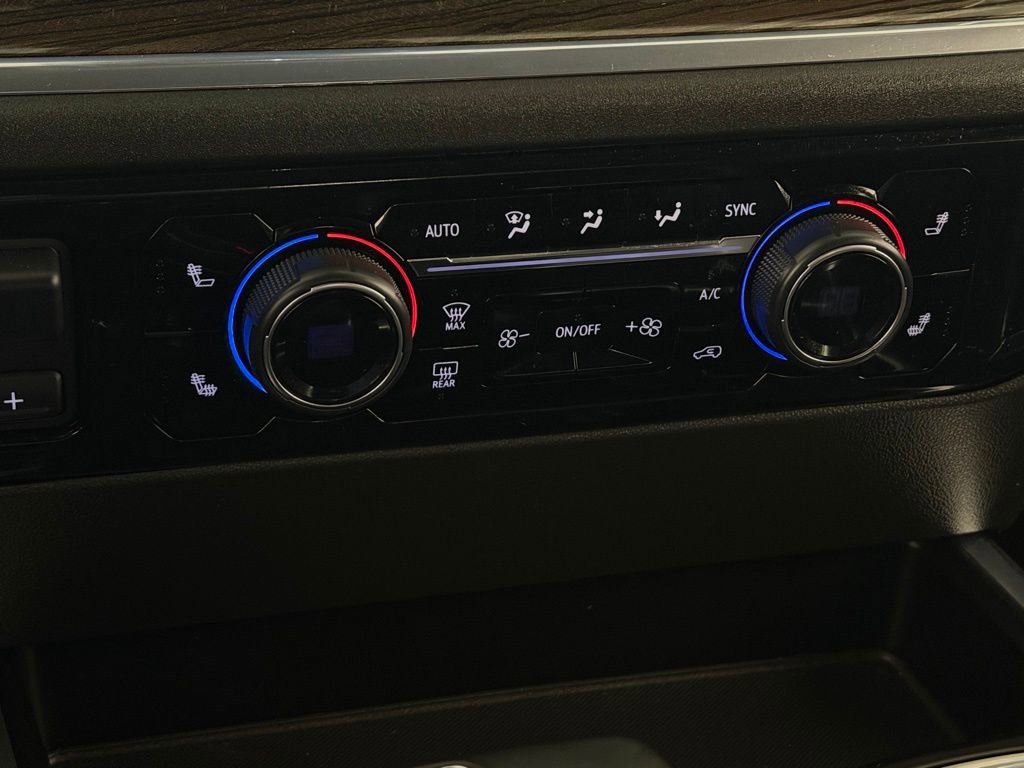 Used 2024 Chevrolet Silverado 1500 LT Trail Boss w/ LT Trail Boss Premium Package image 20