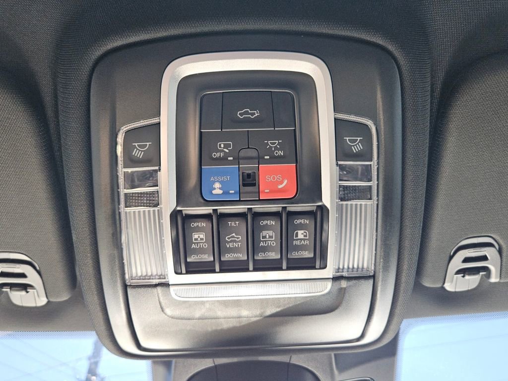 Used 2024 RAM 1500 TRX AWD/4WD image 22
