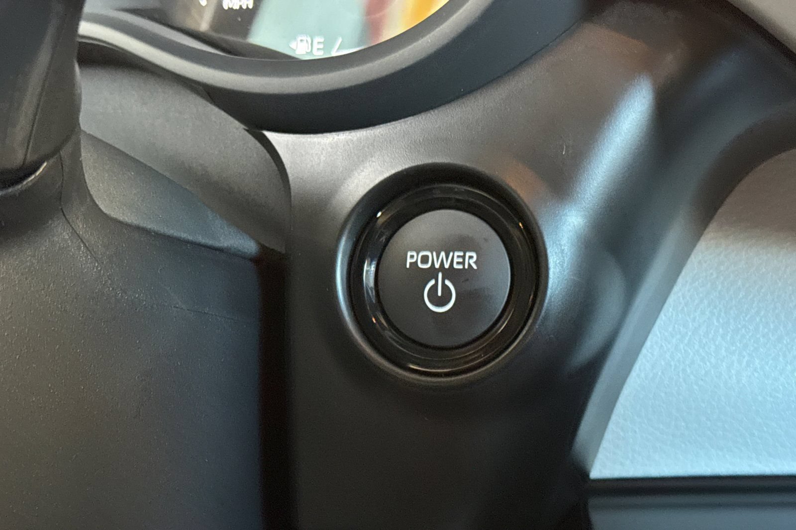 Used 2026 Toyota Sienna XLE FWD image 29