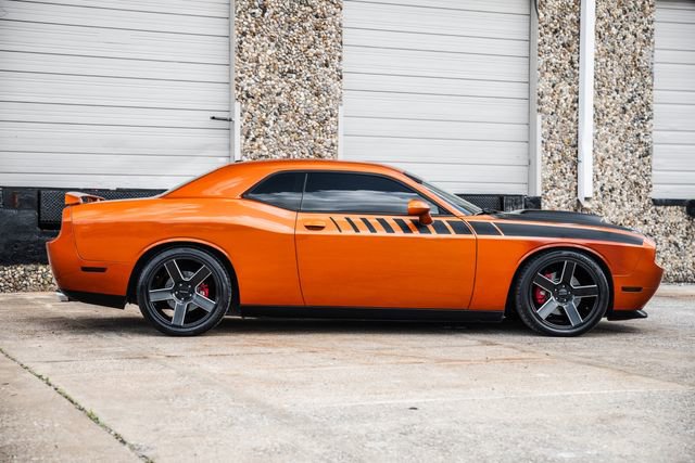 Used 2011 Dodge Challenger R/T RWD image 10