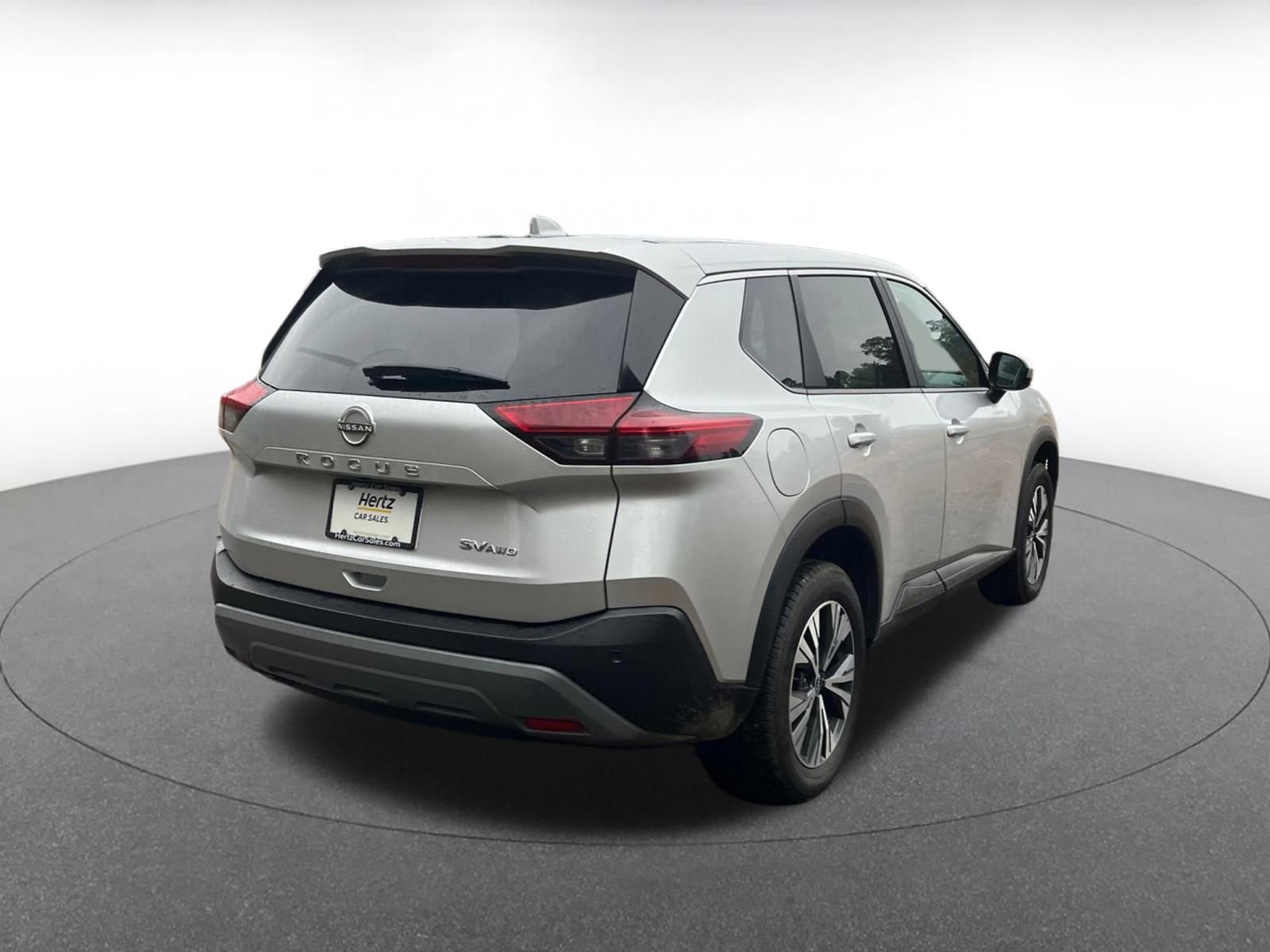 Used 2023 Nissan Rogue SV image 15