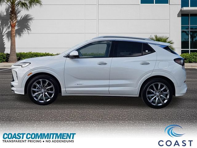 Used 2026 Buick Encore GX Avenir w/ Avenir Technology Package FWD image 9