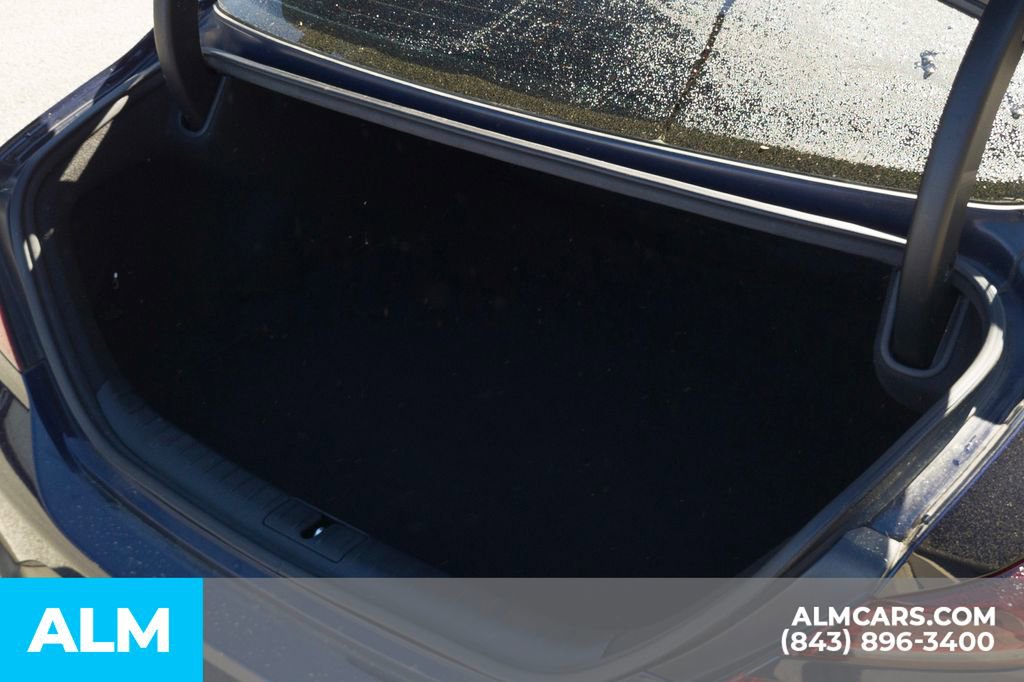 Used 2023 Genesis G70 2.0T w/ Sport Prestige Package image 8