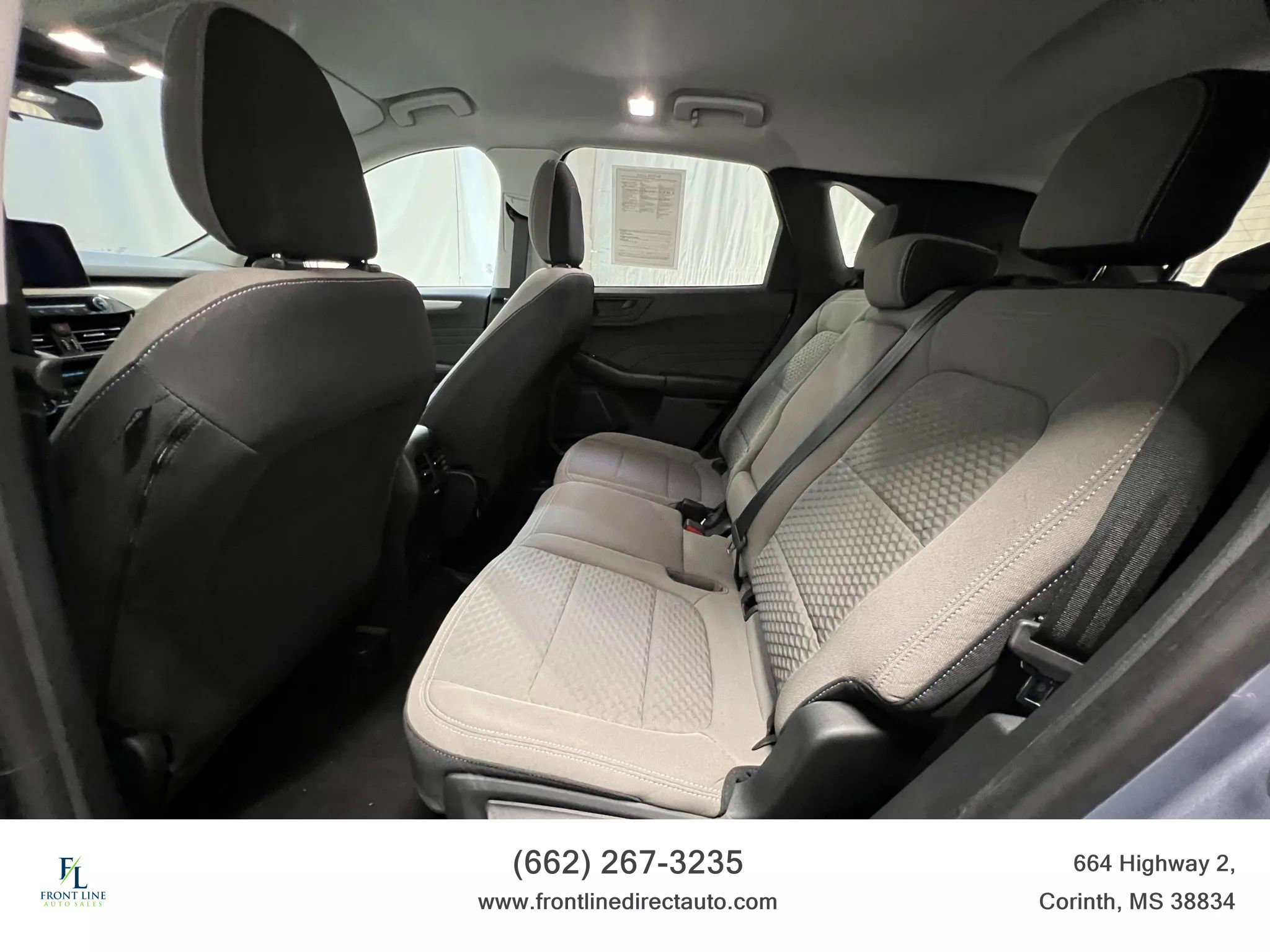 Used 2022 Ford Escape SE w/ SE Sport Appearance Package image 10