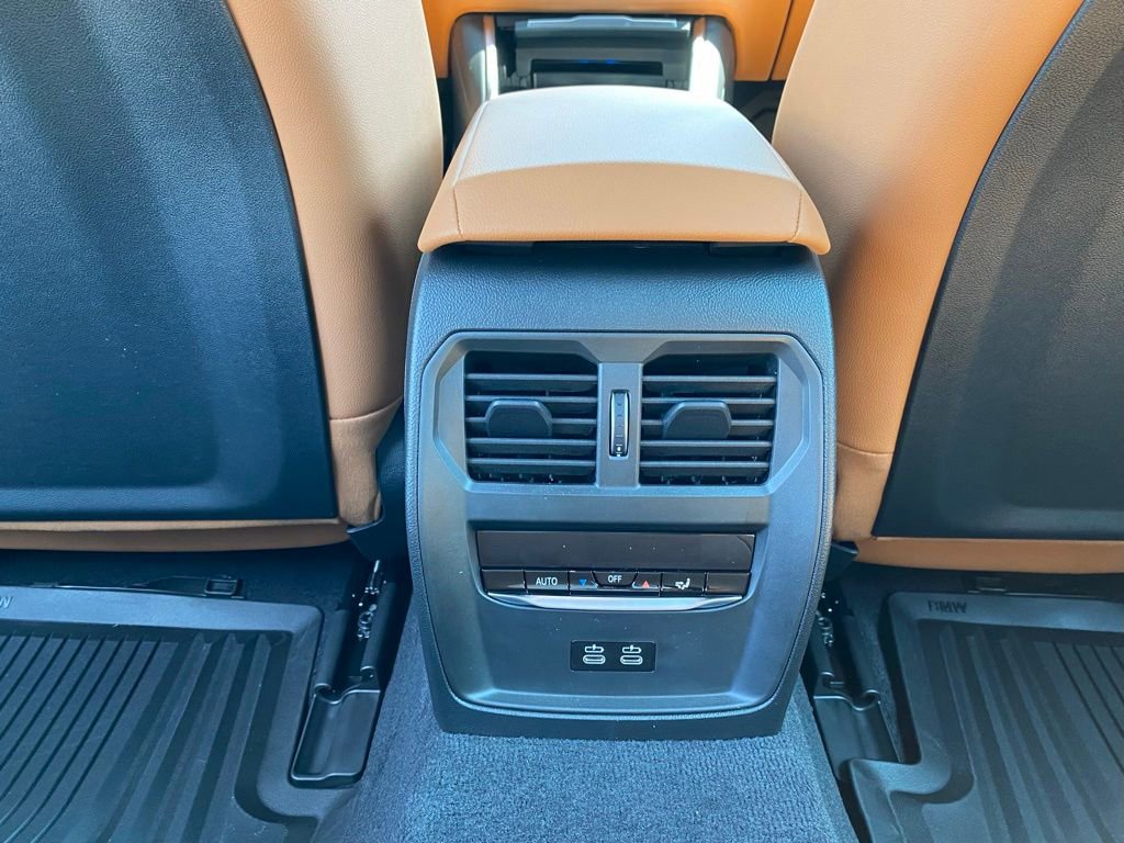 New 2026 BMW i4 xDrive40i AWD/4WD image 8