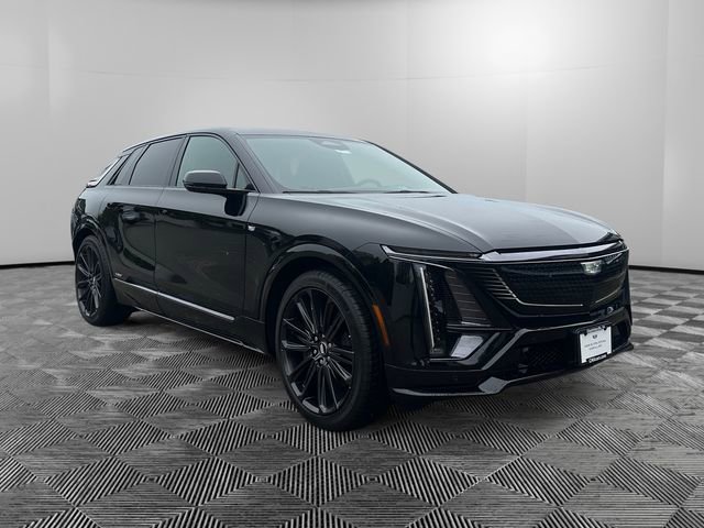 New 2026 Cadillac Lyriq V image 7