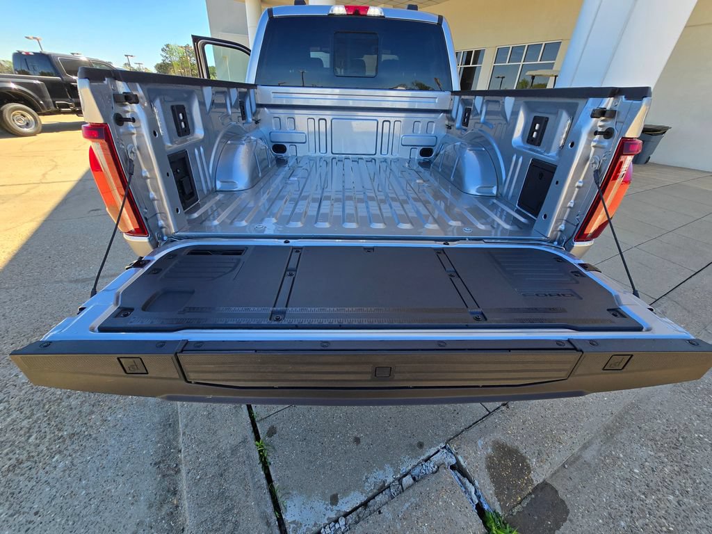 New 2026 Ford F150 Platinum w/ Equipment Group 700A Standard AWD/4WD image 36