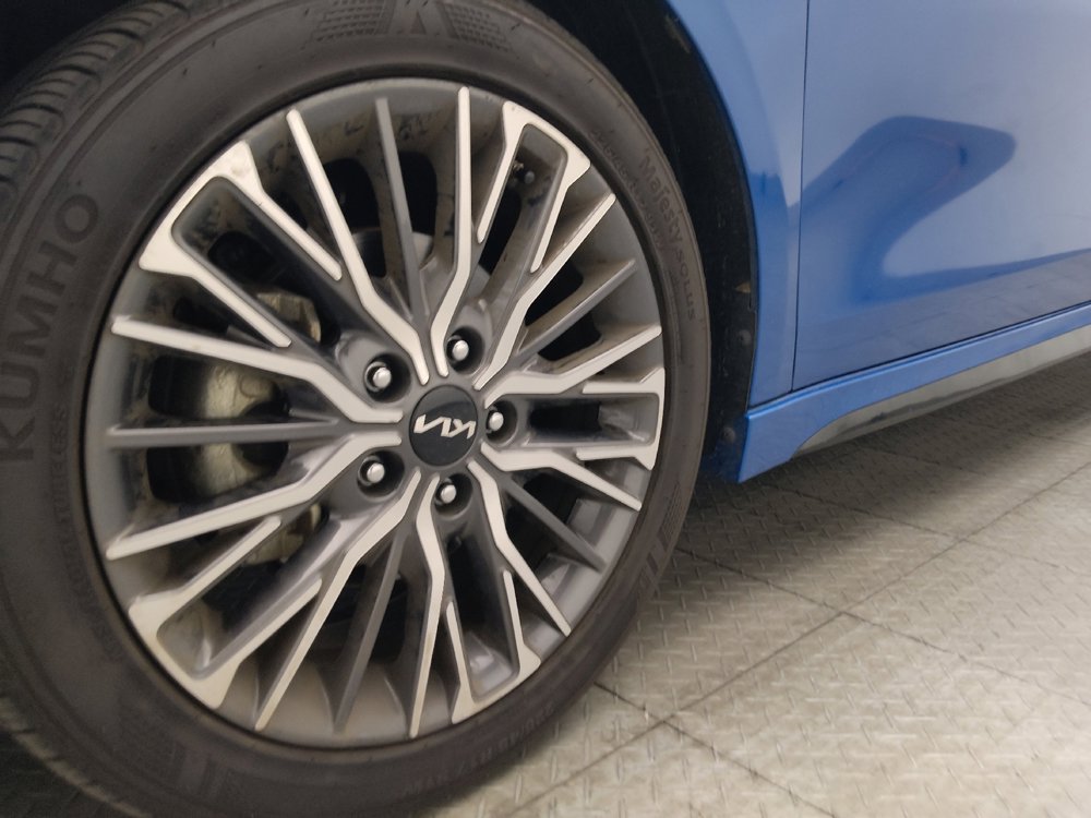 Used 2023 Kia Forte GT-Line w/ GT-Line Premium Package FWD image 31
