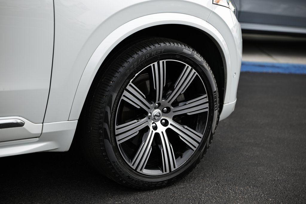 Used 2022 Volvo XC90 T6 Inscription w/ Advanced Package image 6