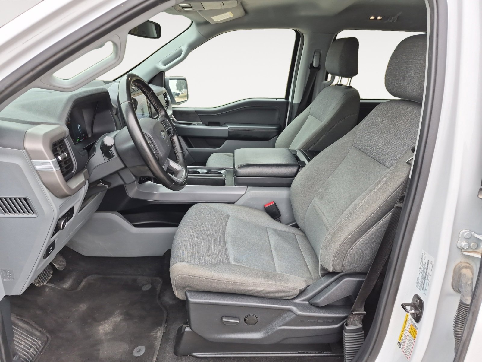 Used 2024 Ford F150 XLT w/ Mobile Office Package image 22