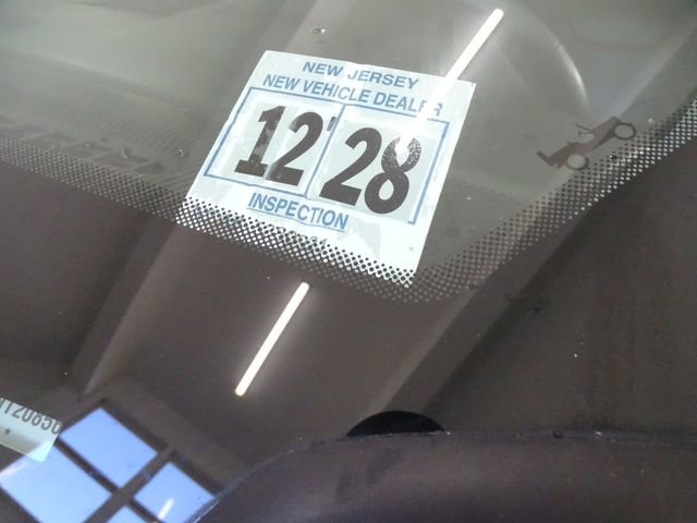 Used 2022 Jeep Compass Latitude w/ Sun and Sound Group image 27