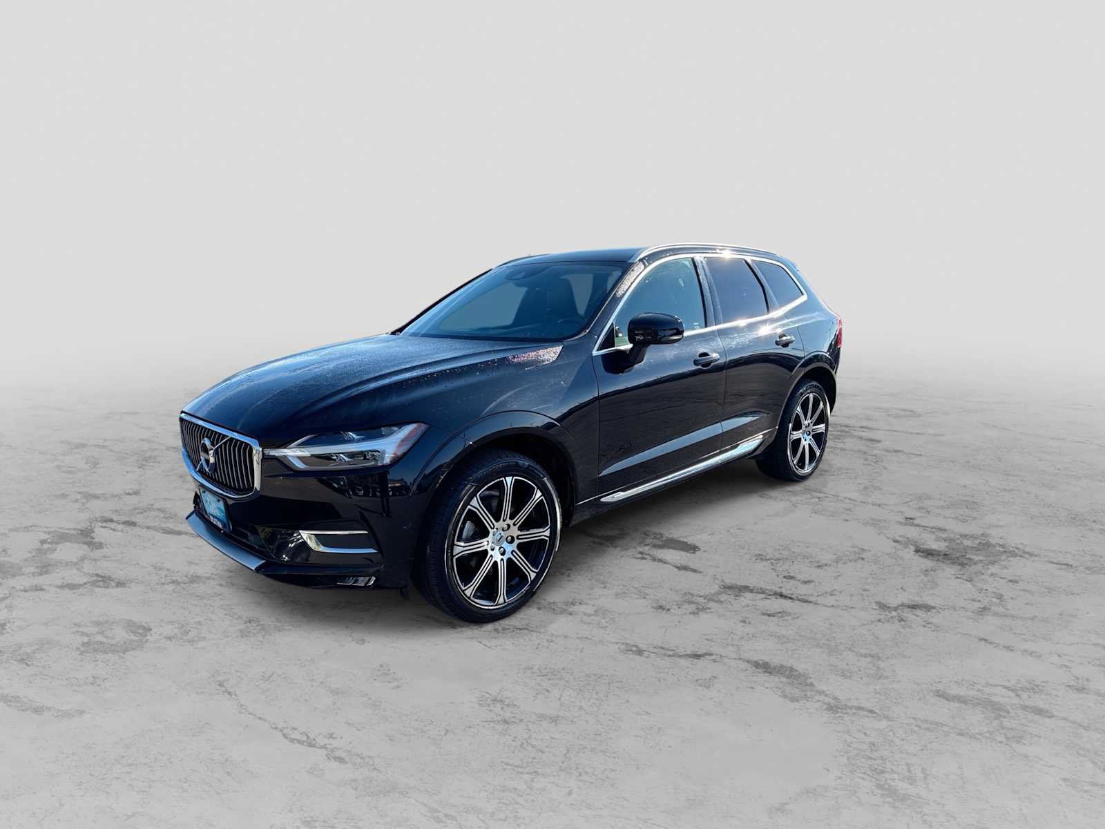 Used 2019 Volvo XC60 T6 Inscription w/ Protection Package Premier AWD/4WD image 4