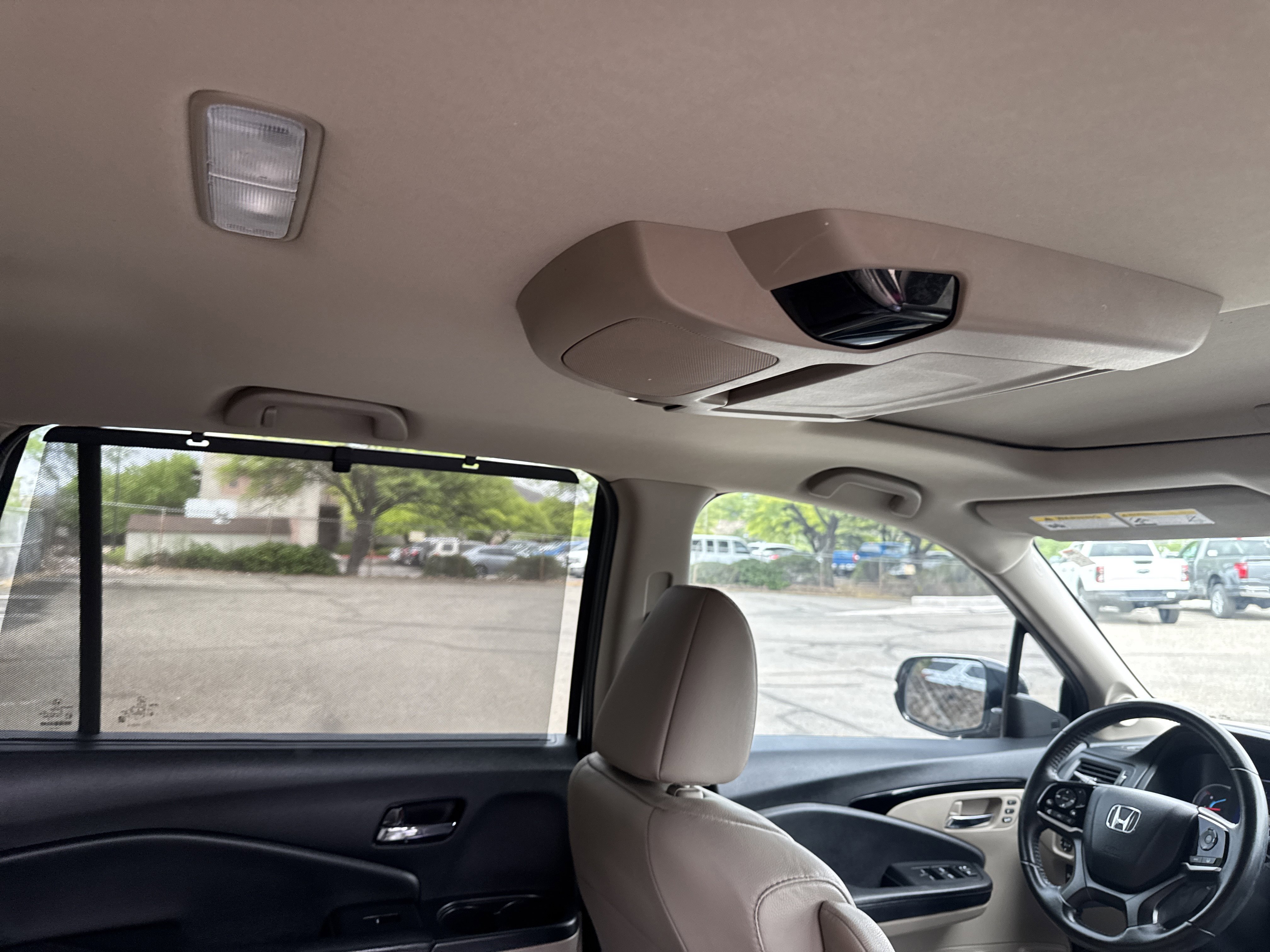 Used 2019 Honda Pilot Touring image 16